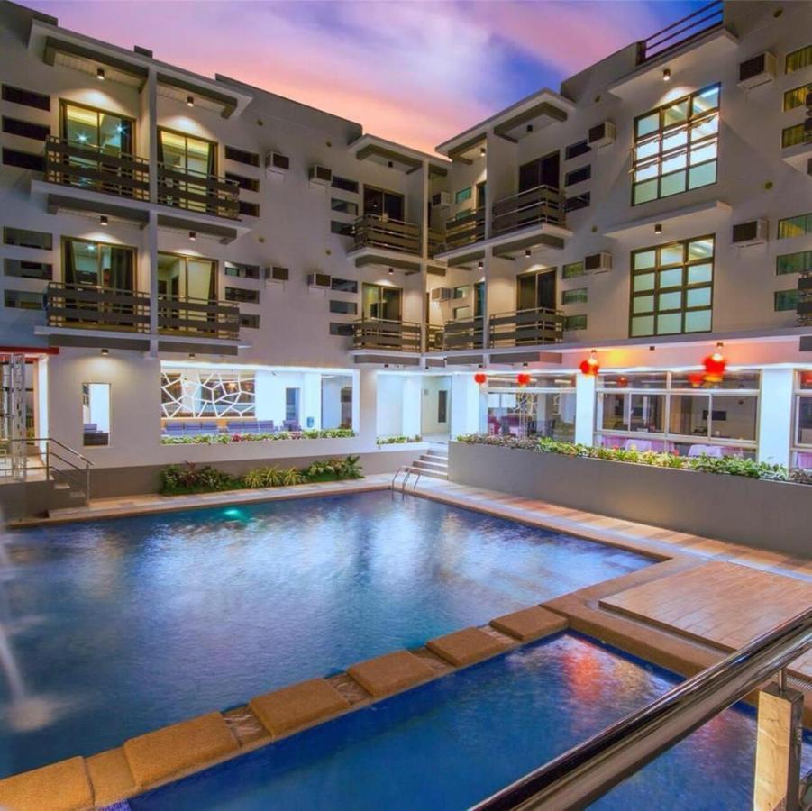 The Mang-Yan Grand Hotel Powered By Cocotel Puerto Galera Eksteriør bilde